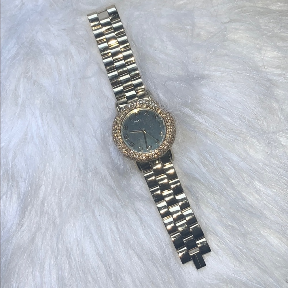 Marc Jacobs  Gold Watch